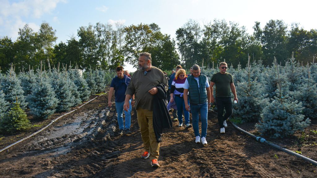 Поля-экскурсия-клуб-путешествий.jpg Поля-экскурсия-клуб-путешествий.jpg